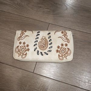 Cream Western Style Wallet